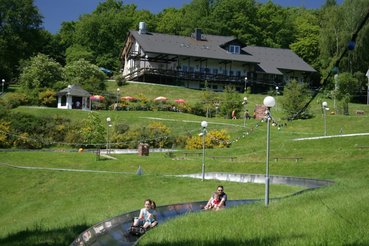 Hotel-Restaurant-Eifeltor Mechernich Exterior foto